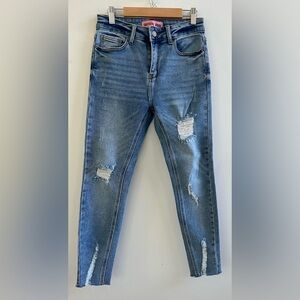 Women’s Distressed Blue Jeans Size:5